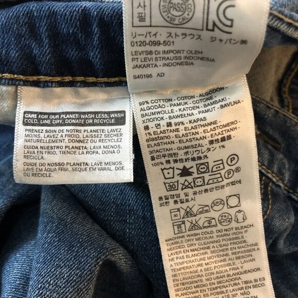 Levis Mens Jeans 541 Athletic Taper Fit 52x32 HEMMED Actual 51x29 - Picture 7 of 8